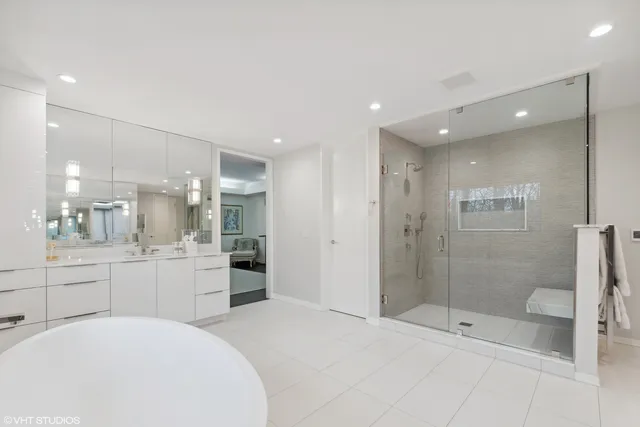 $3,930,000 | 808 Prairie Road, Glencoe, IL 60022