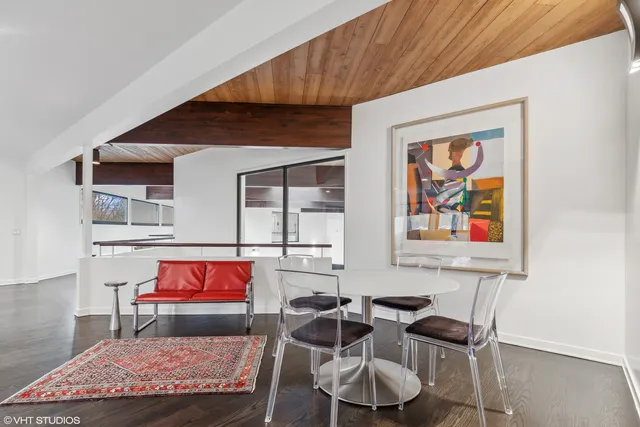 $3,930,000 | 808 Prairie Road, Glencoe, IL 60022