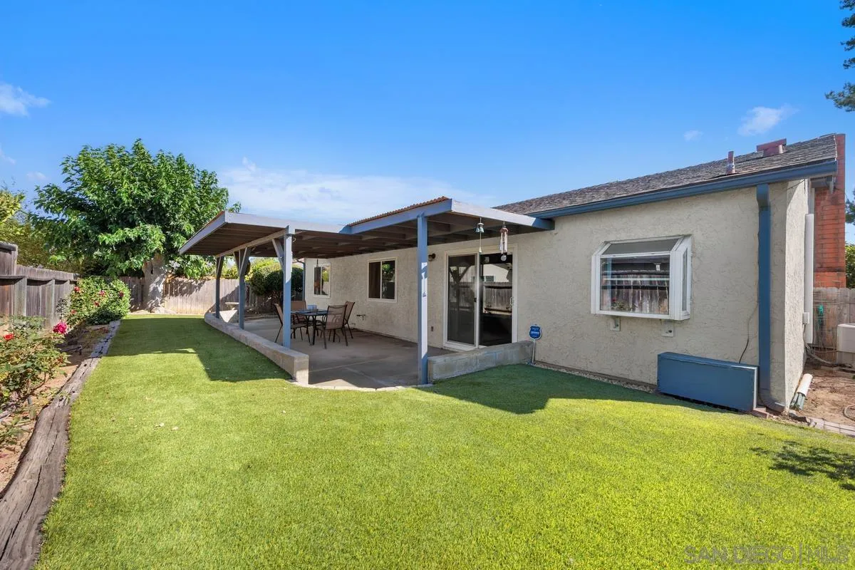 848 Harding Street Escondido, CA 92027 - Photo 24 of 25