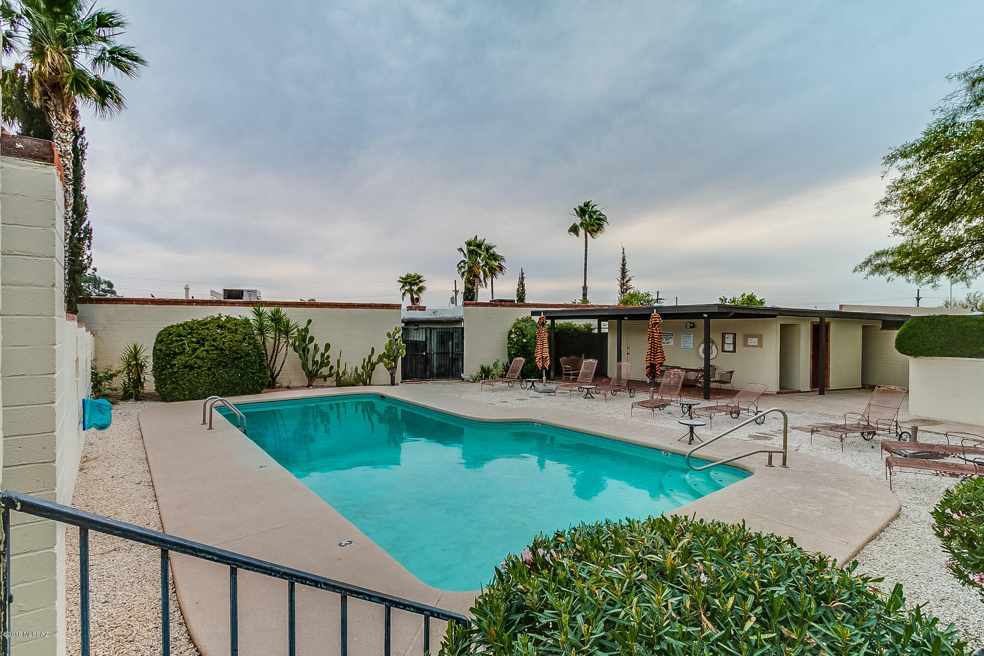 9111 North Oracle Road, Unit 151 Tucson, AZ 85704 - Photo 3 of 44 Gallery Image 3