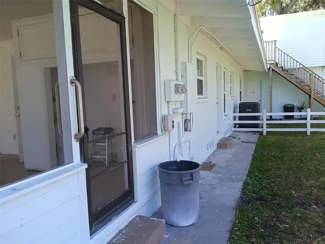 $2,150 | 10611 Dixon Drive, Seminole, FL 33772