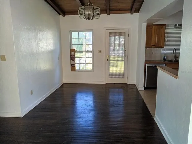 $2,150 | 10611 Dixon Drive, Seminole, FL 33772