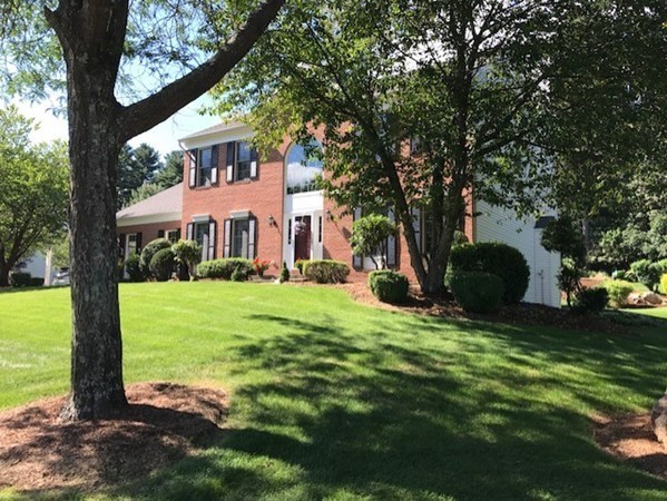 5 Franklin Springs Road Franklin, MA 02038 - Photo 2 of 30 Gallery Image 2