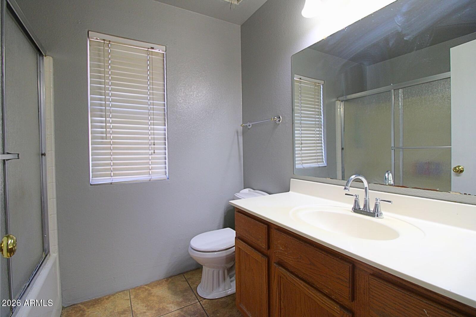 8565 West Monte Vista Road Phoenix, AZ 85037 - Photo 19 of 22 PHOTO-2026-04-27-03-12-37 copy 2