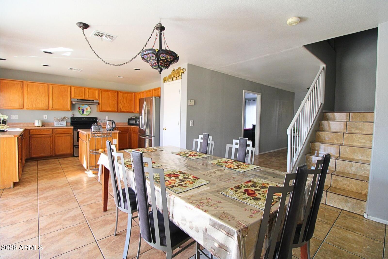 8565 West Monte Vista Road Phoenix, AZ 85037 - Photo 8 of 22 PHOTO-2026-04-27-03-12-38-3