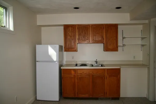 $1,500 | 149 Walnut Street, Unit G, Brookline, MA 02445