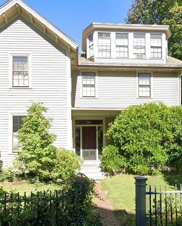 $1,500 | 149 Walnut Street, Unit G, Brookline, MA 02445