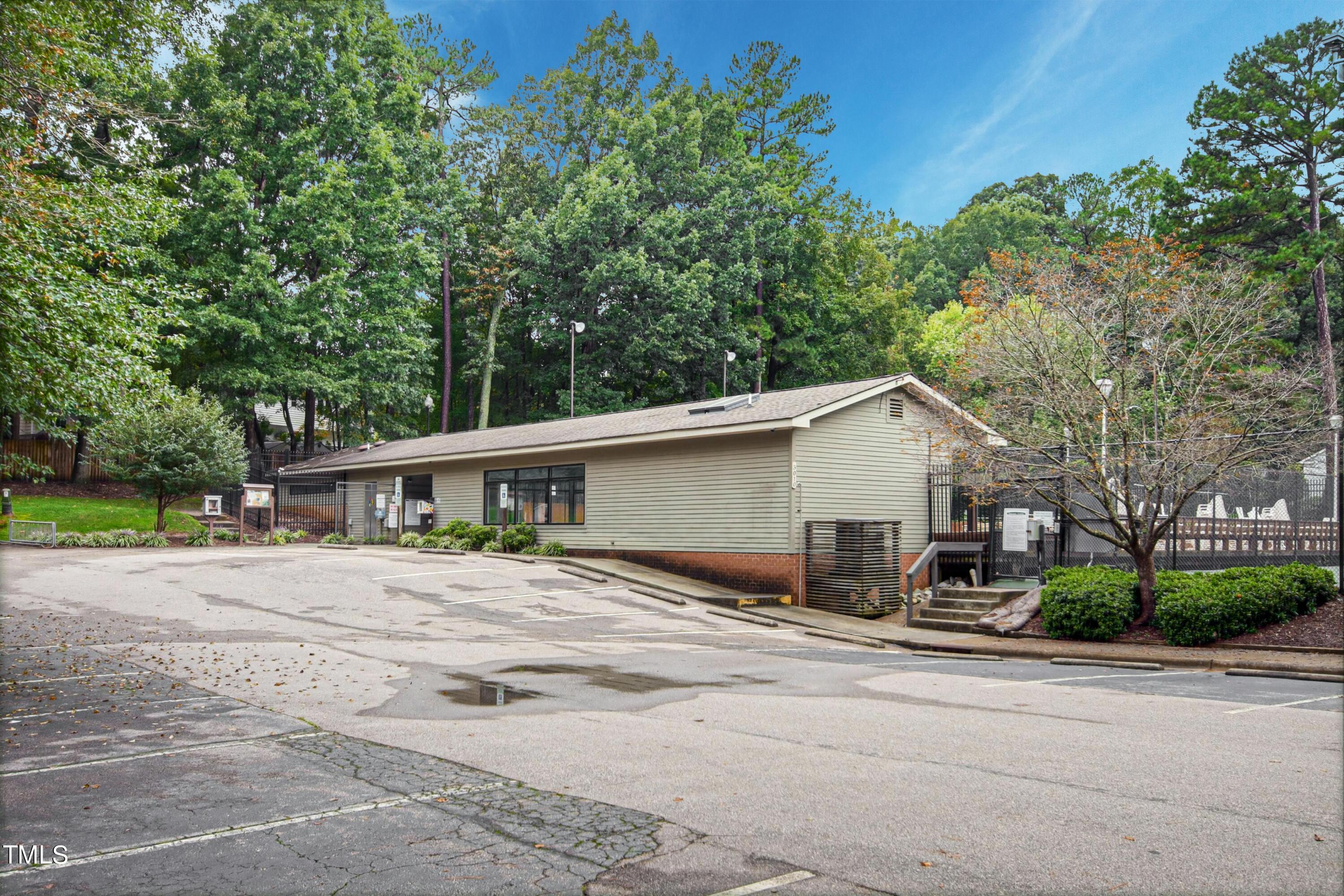 8605 Yucca Trail Raleigh, NC 27615 - Photo 40 of 42 039-472057-8605_Yucca_Trail_IMG_1640_HDR