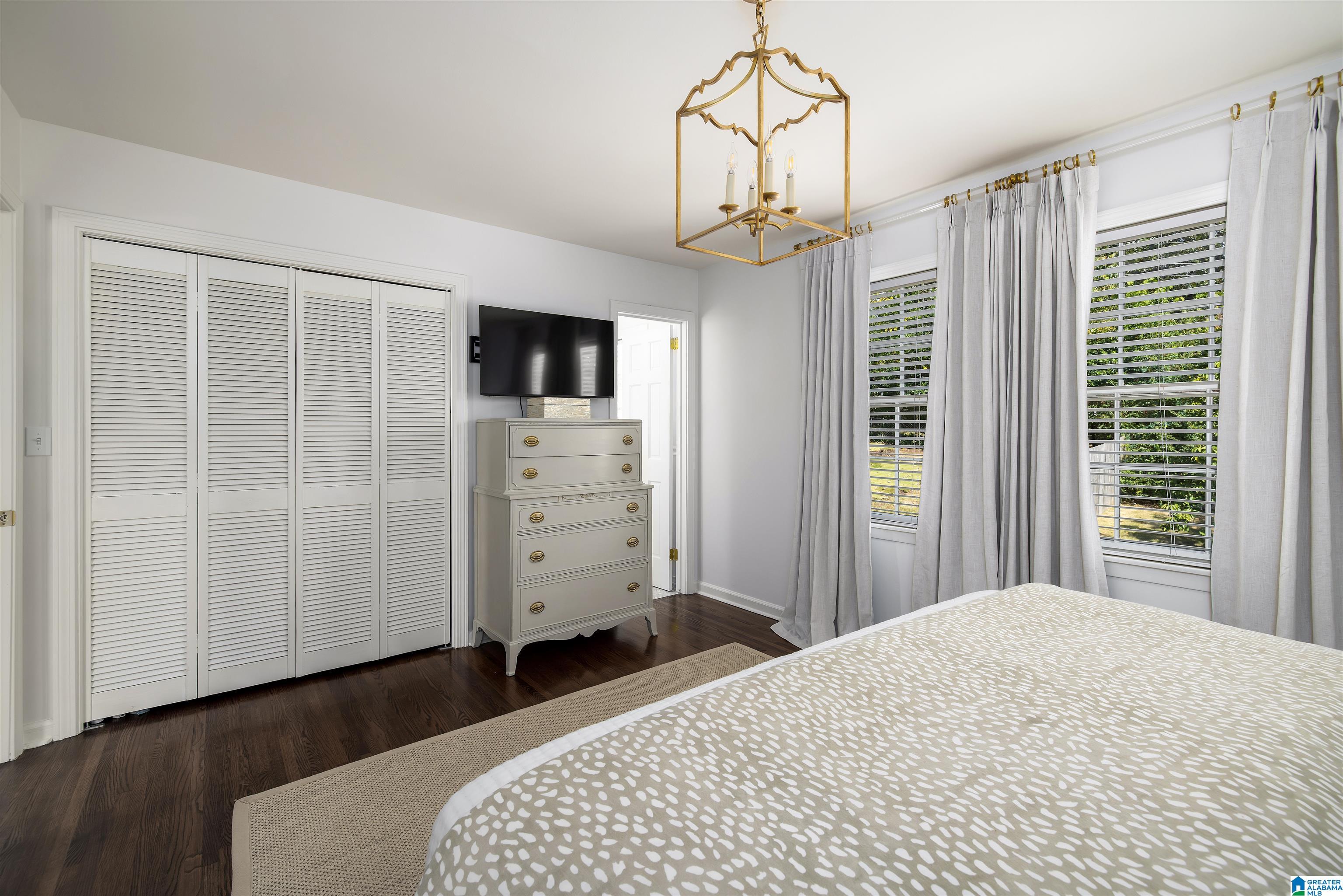 3764 Crestbrook Road Mountain Brook, AL 35223 - Photo 18 of 38