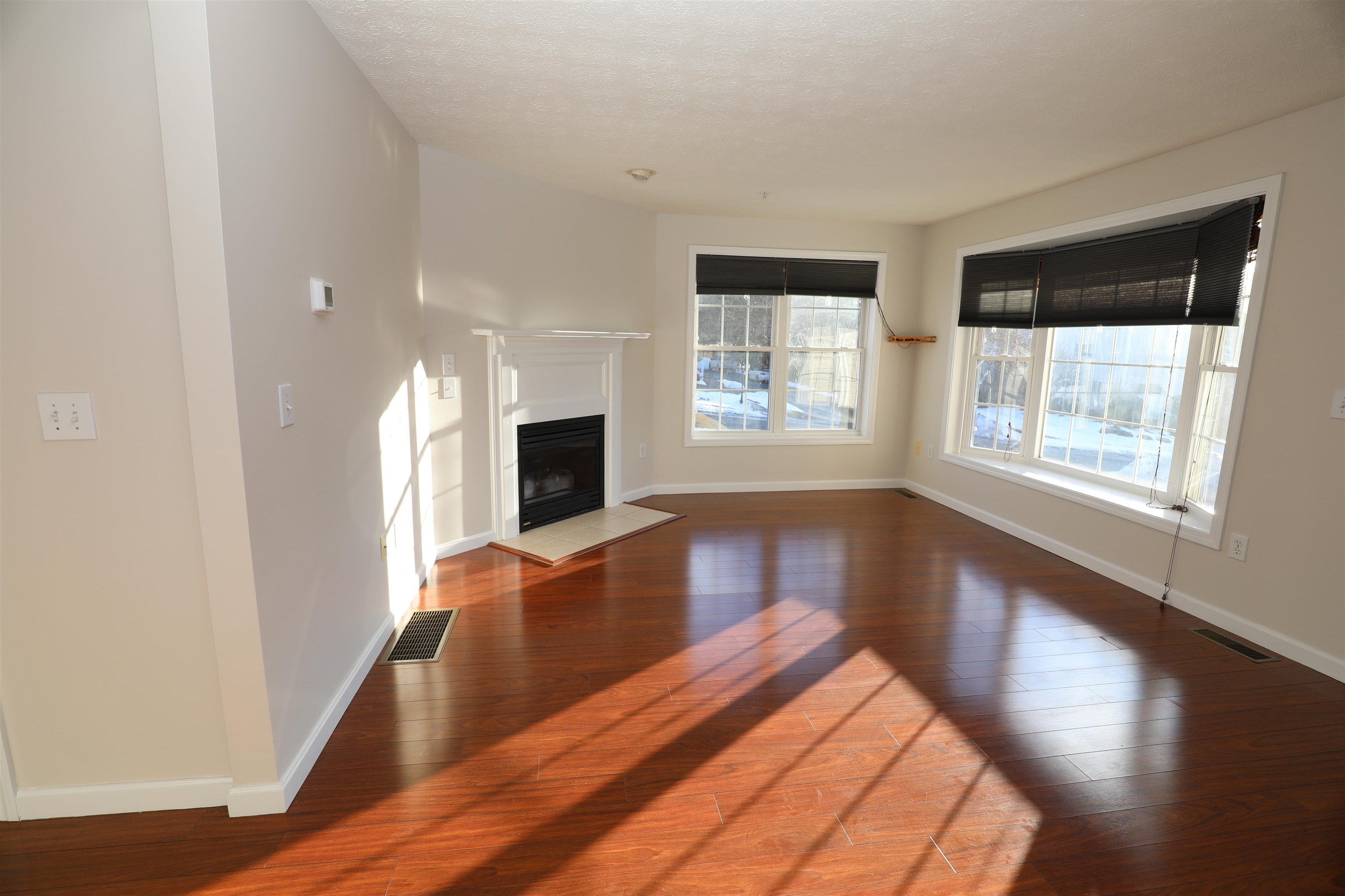 24 Georgetown Drive Nashua, NH 03062 - Photo 13 of 26