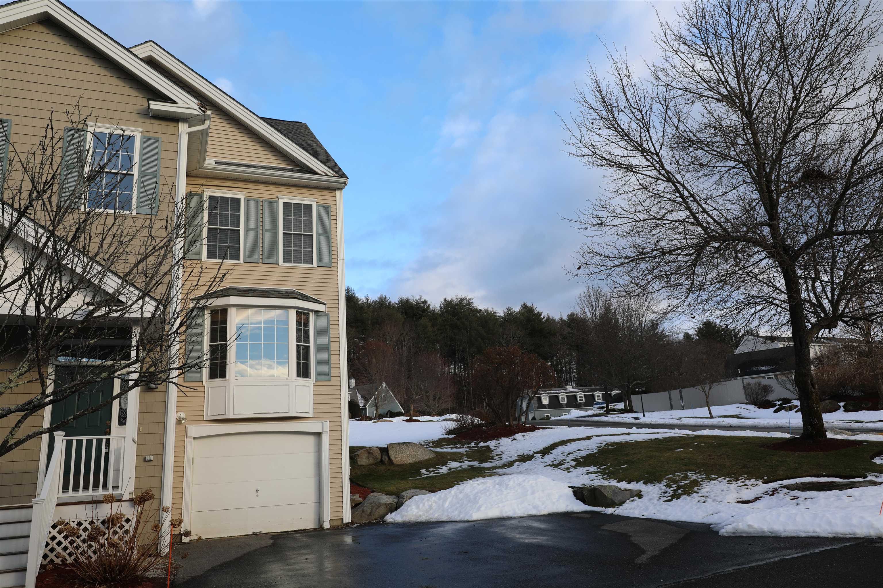 24 Georgetown Drive Nashua, NH 03062 - Photo 18 of 26