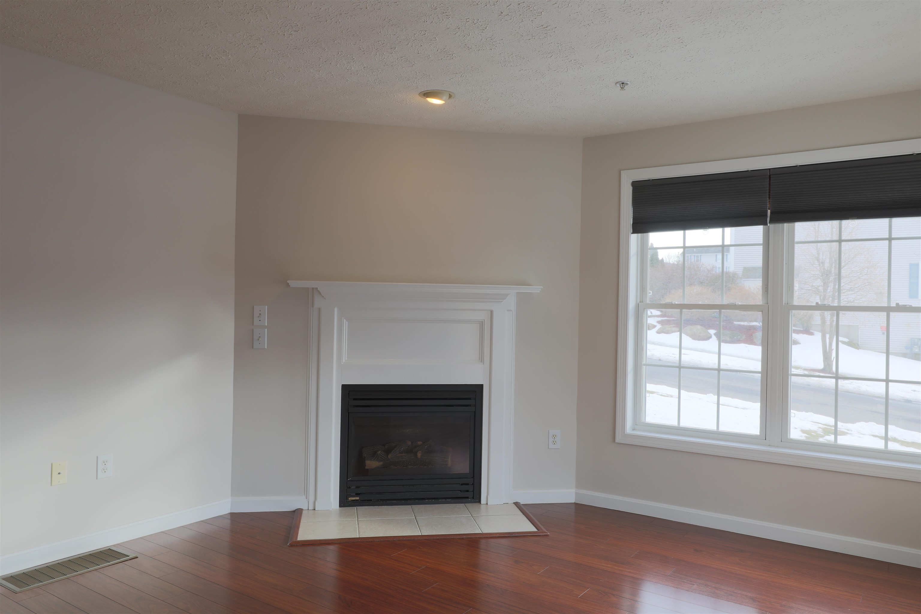 24 Georgetown Drive Nashua, NH 03062 - Photo 20 of 26