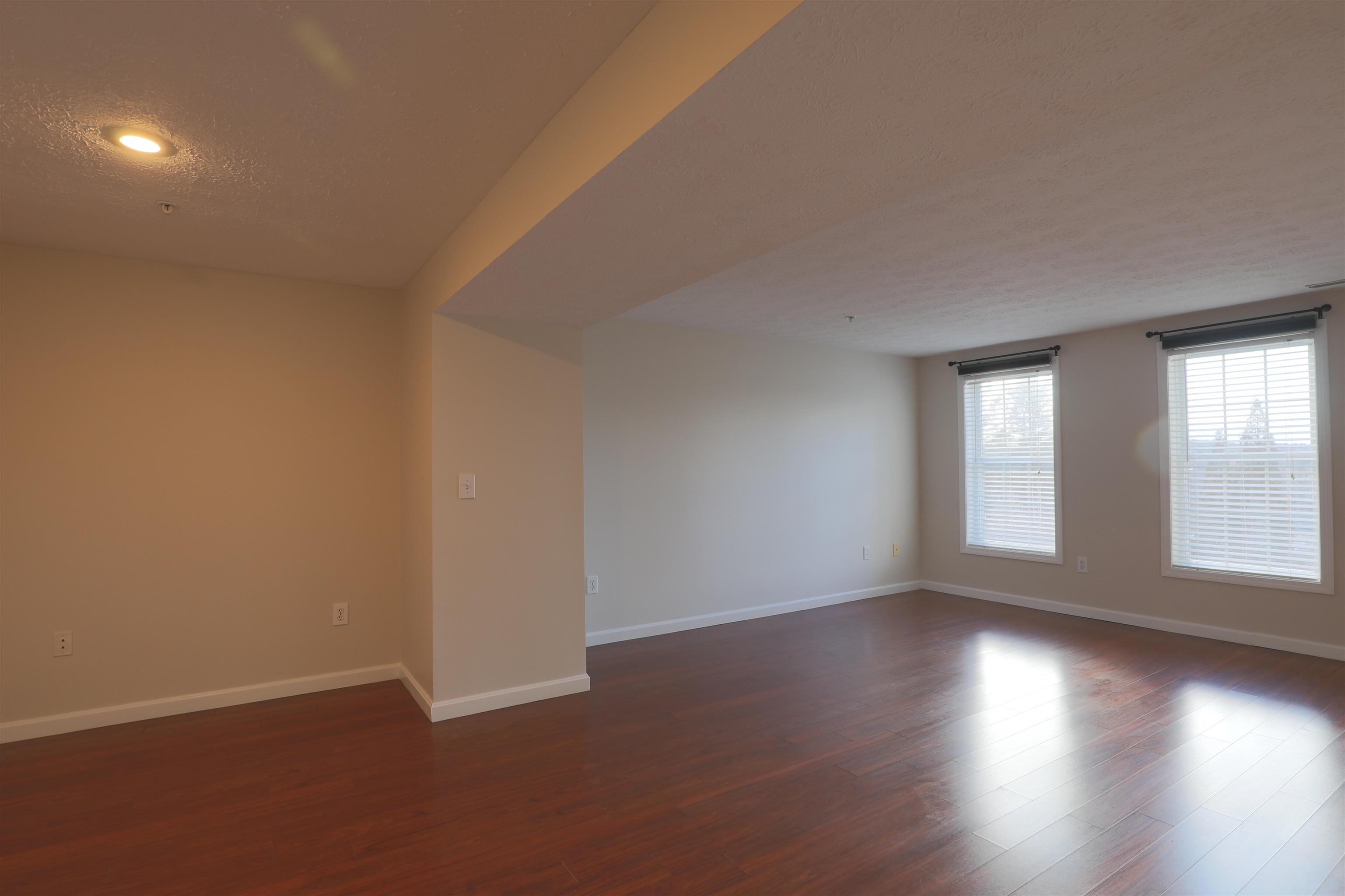 24 Georgetown Drive Nashua, NH 03062 - Photo 6 of 26