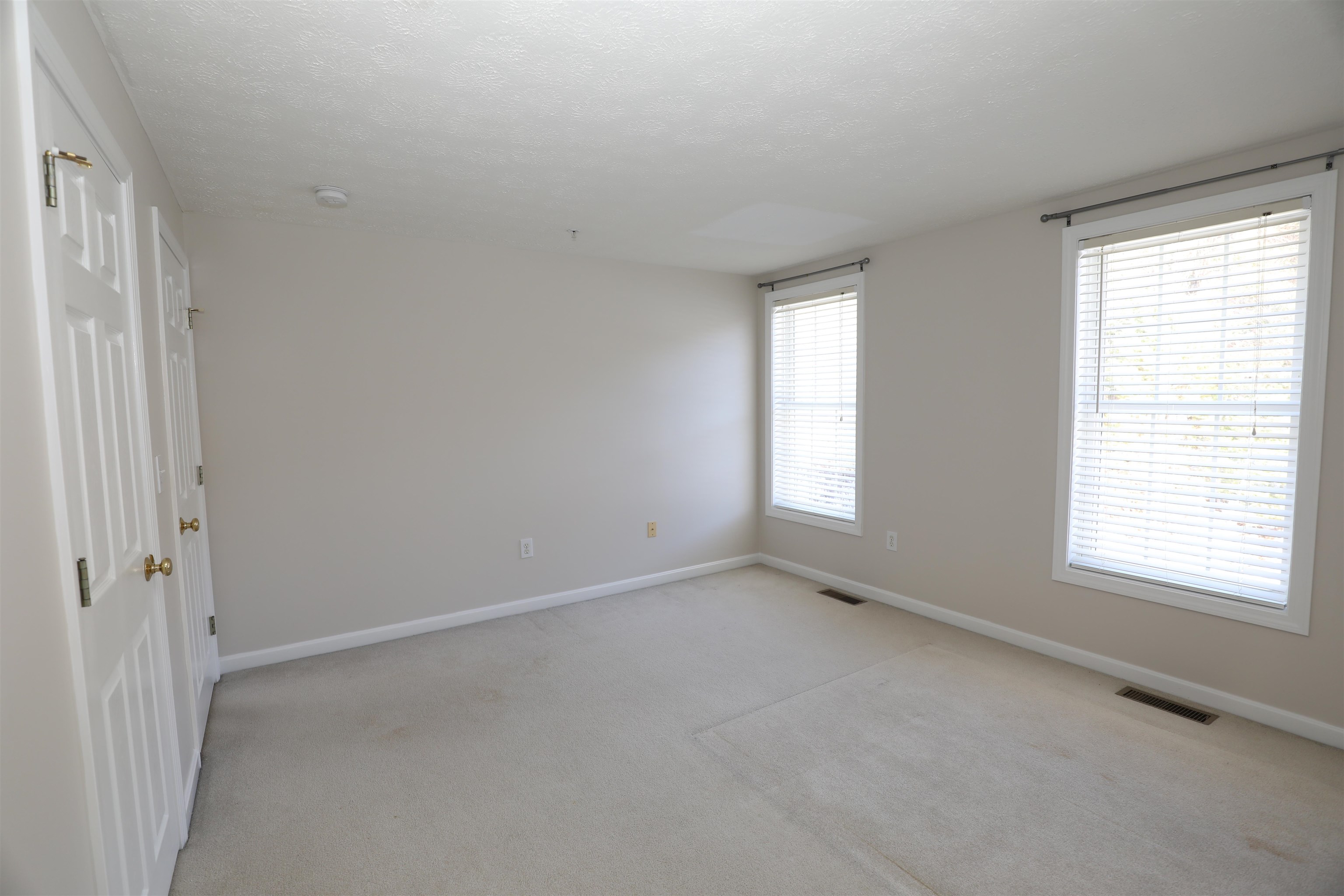 24 Georgetown Drive Nashua, NH 03062 - Photo 10 of 26