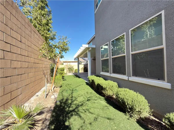 $3,920 | 1853 Crown King Court, Henderson, NV 89012