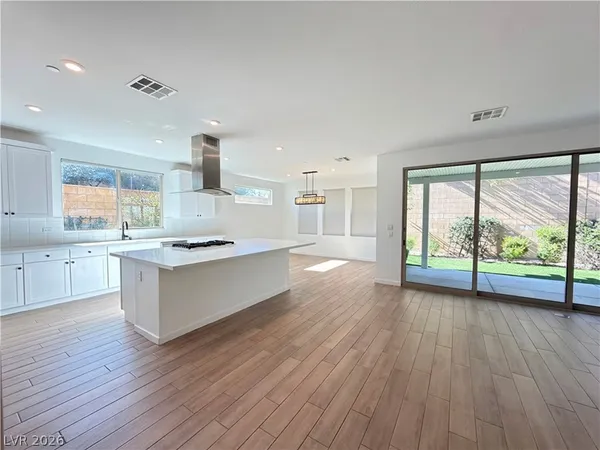 $3,920 | 1853 Crown King Court, Henderson, NV 89012