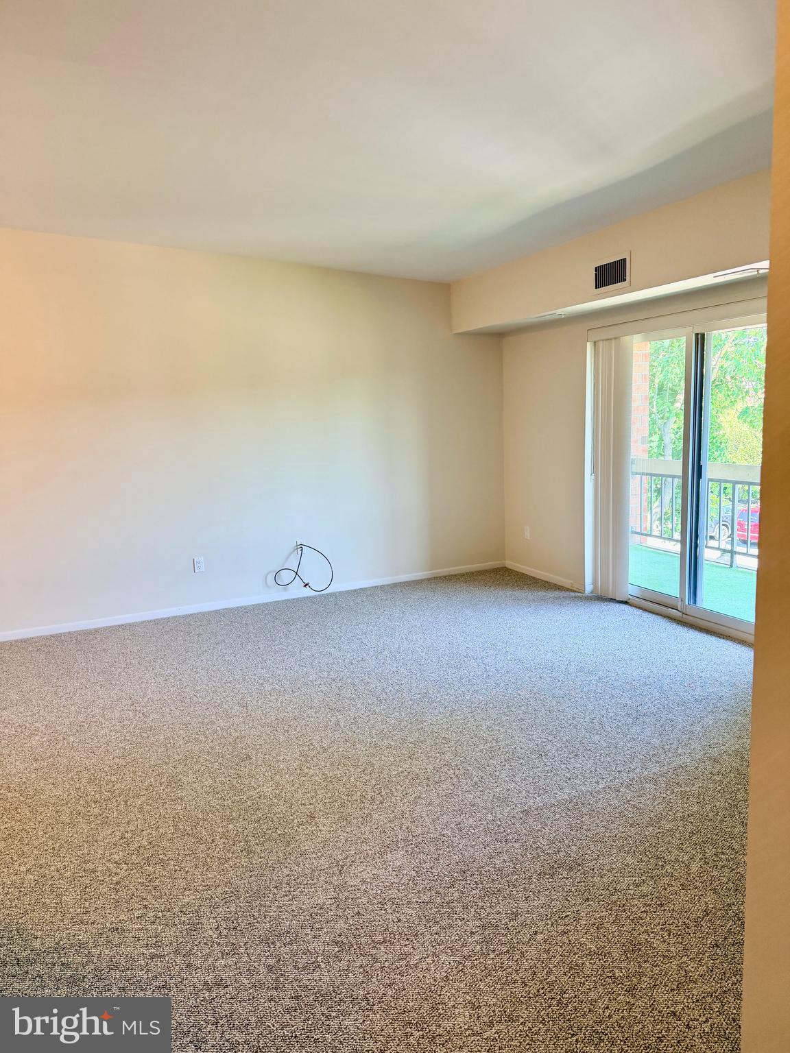67203 Delaire Landing Road, Unit 203 Philadelphia, PA 19114 - Photo 12 of 43 Living Room