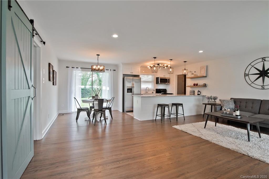 715 Aintree Road Charlotte, NC 28215 - Photo 2 of 25 Gallery Image 2