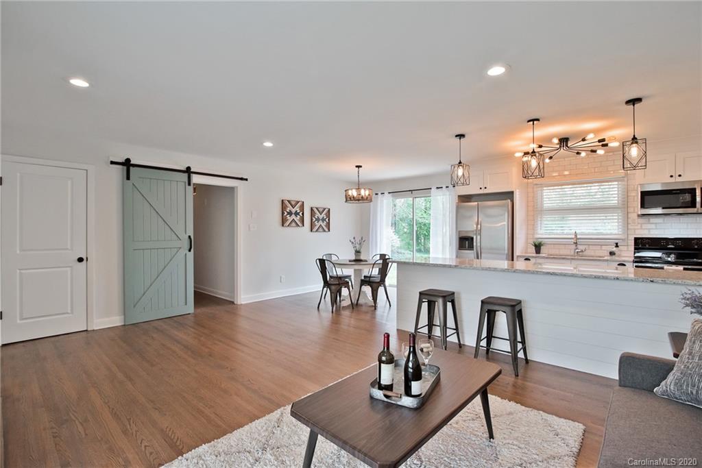 715 Aintree Road Charlotte, NC 28215 - Photo 11 of 25 Gallery Image 11