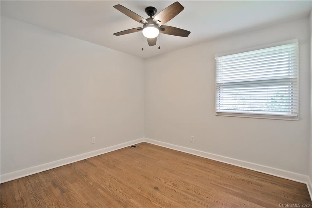 715 Aintree Road Charlotte, NC 28215 - Photo 22 of 25 Gallery Image 22