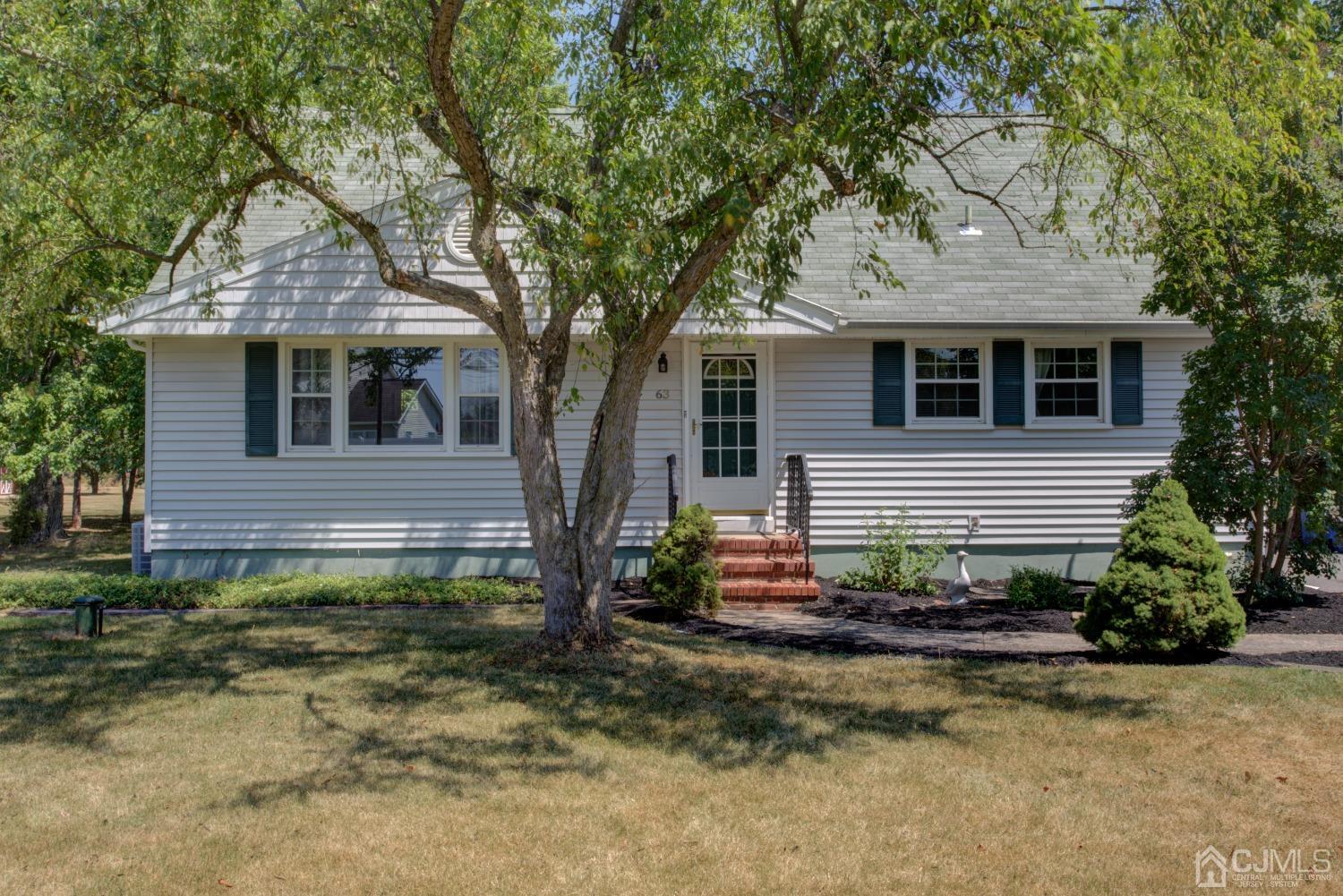 63 Hamilton Road Hillsborough, NJ 08844 - Photo 1 of 43 Gallery Image 1
