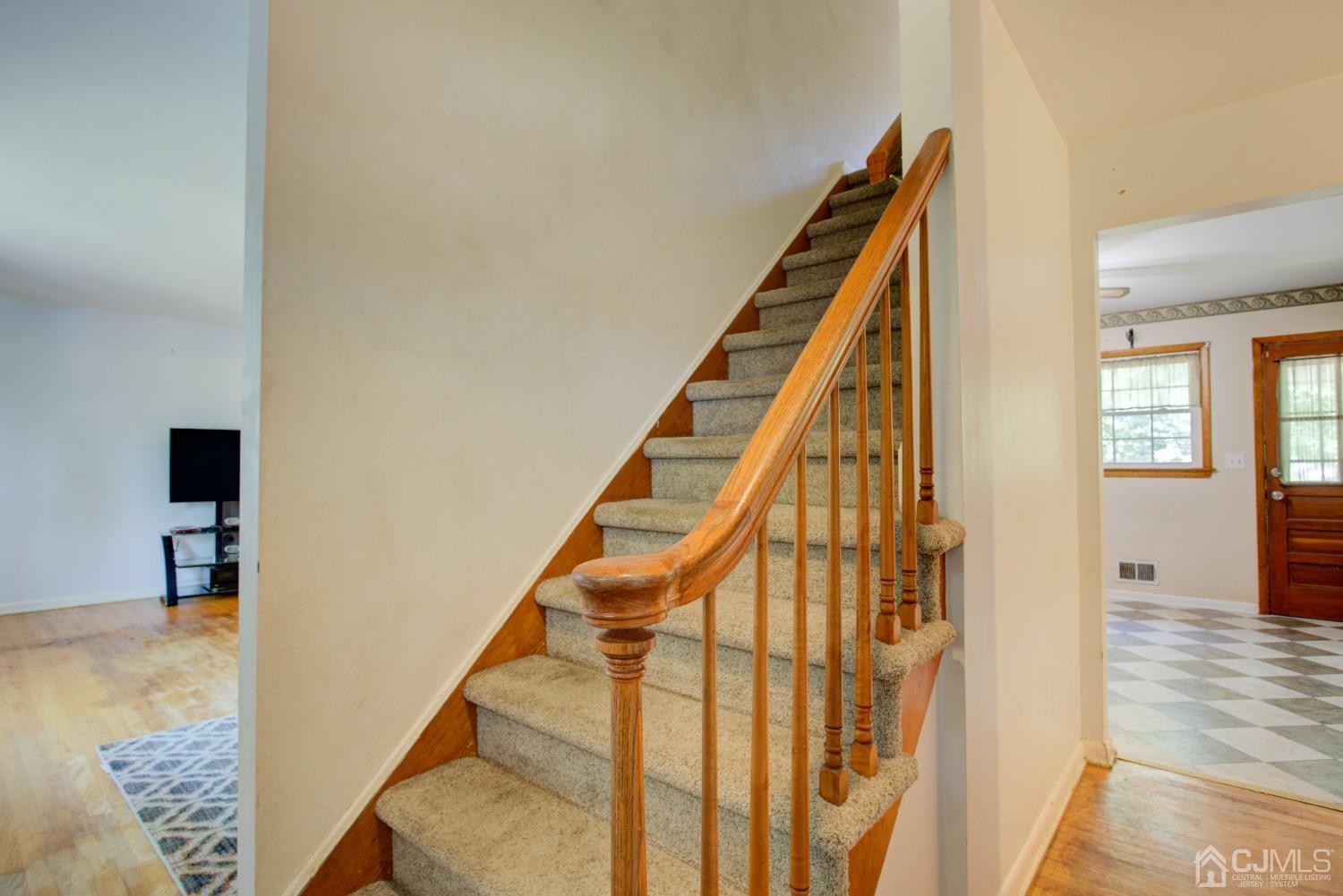 63 Hamilton Road Hillsborough, NJ 08844 - Photo 2 of 43 Gallery Image 2
