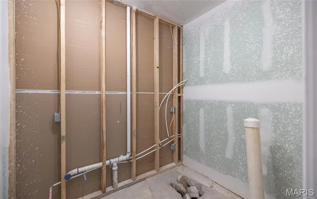 $389,000 | 65.86 County Road 2120, Edgar Springs, MO 65462