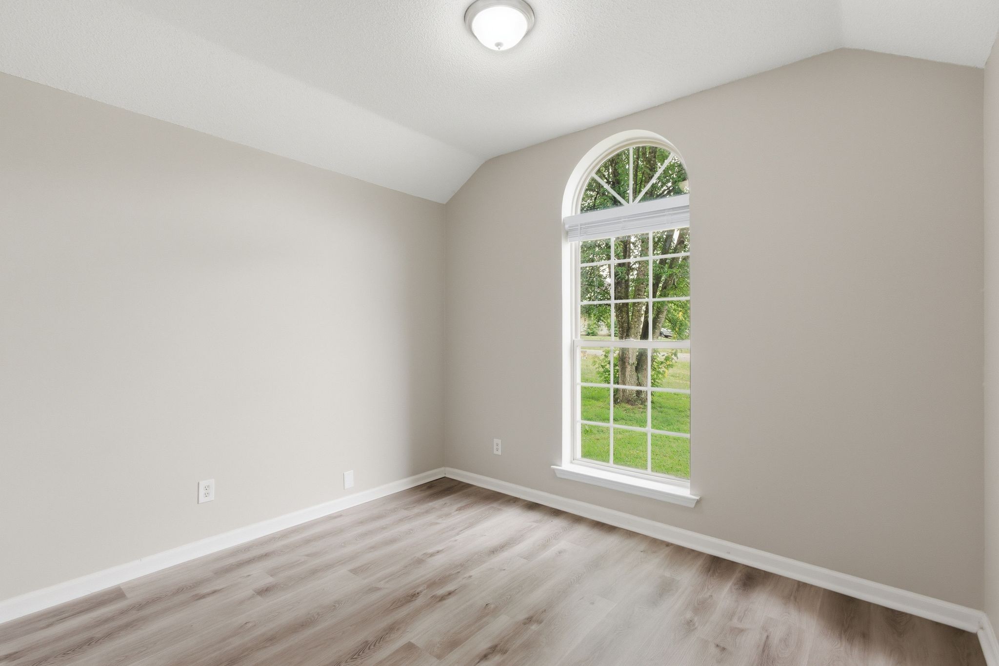 2130 Spring Hill Circle Spring Hill, TN 37174 - Photo 26 of 32