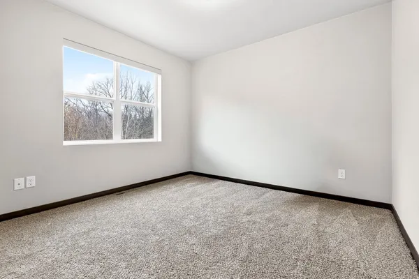 $405,000 | 537 Golf Side Court, Hortonville, WI 54944