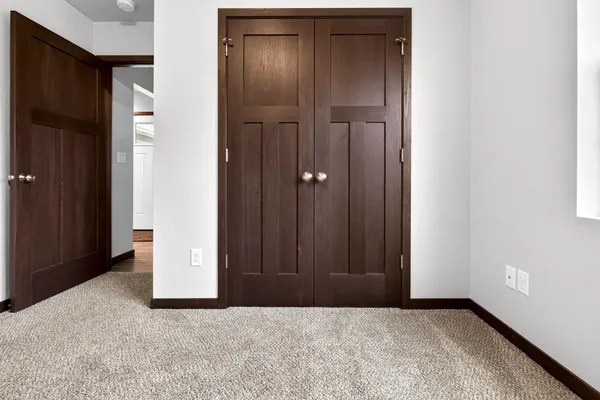 $405,000 | 537 Golf Side Court, Hortonville, WI 54944