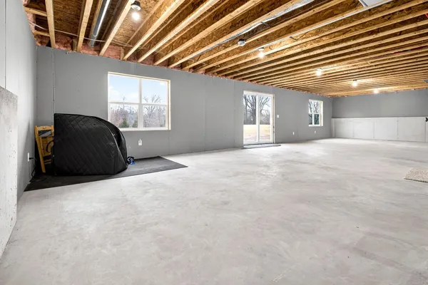 $405,000 | 537 Golf Side Court, Hortonville, WI 54944