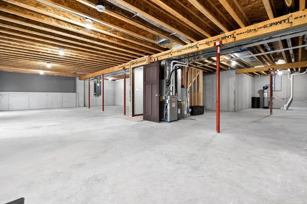 $405,000 | 537 Golf Side Court, Hortonville, WI 54944