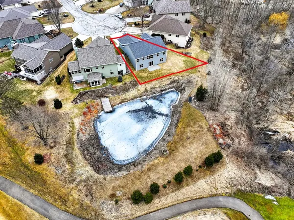 $405,000 | 537 Golf Side Court, Hortonville, WI 54944