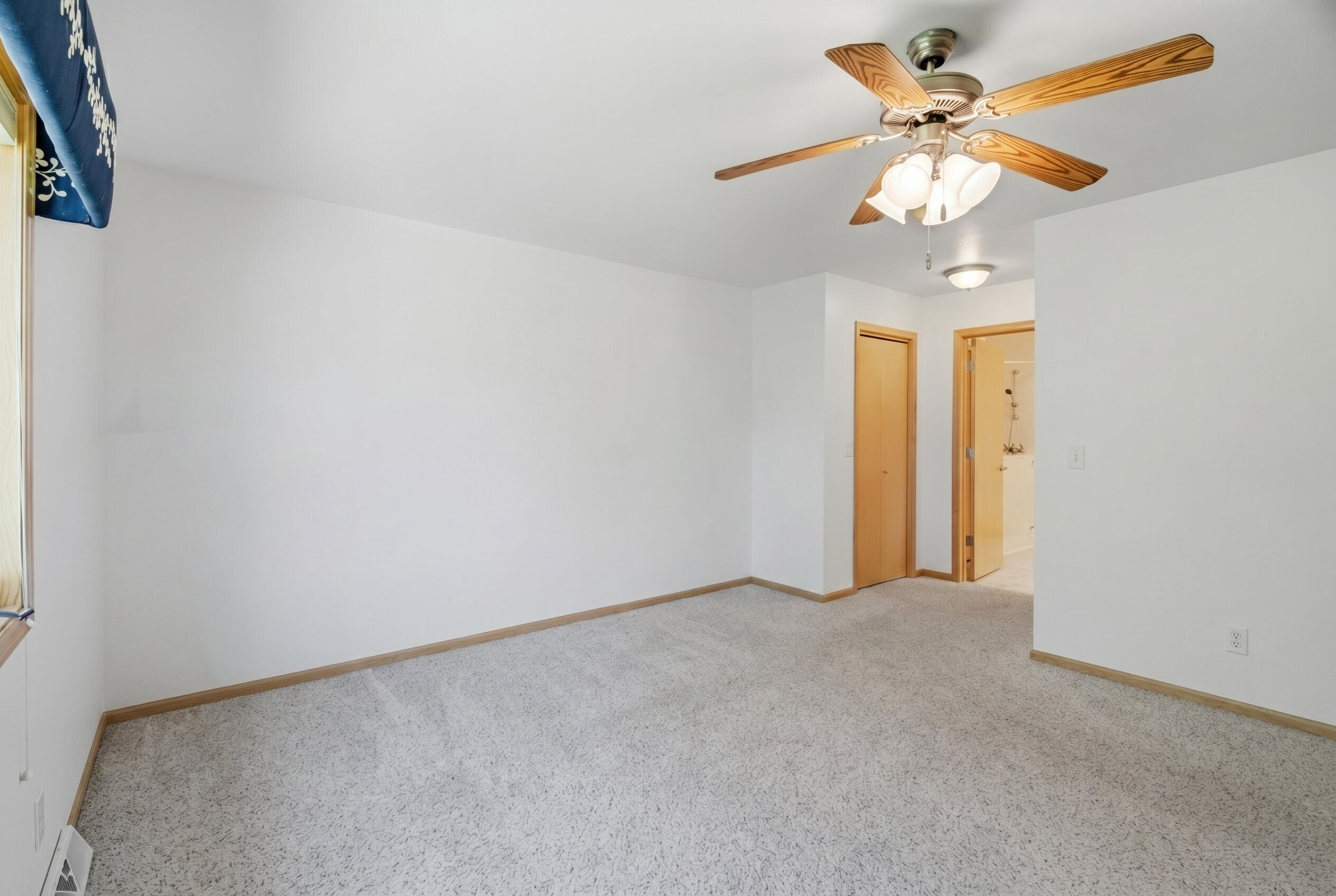 2146 North Point Comfort Road Black Wolf, WI 54902 - Photo 41 of 66 Photo-68
