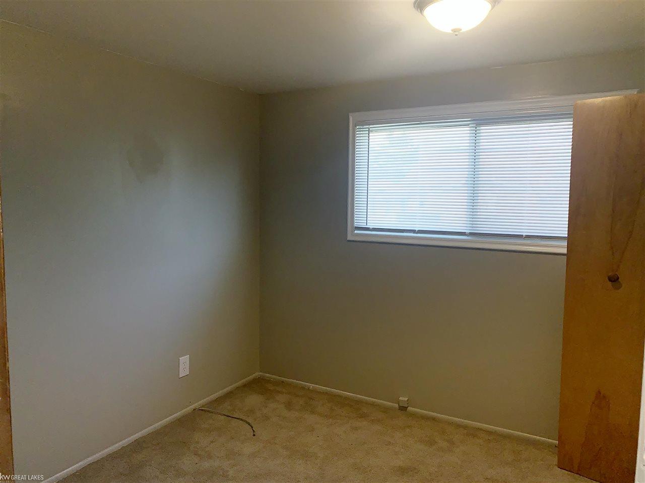 18970 Frazho Road Roseville, MI 48066 - Photo 12 of 53