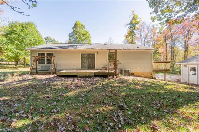 $315,000 | 222 Greenwood Lane Southeast, Copper Hill, VA 24079