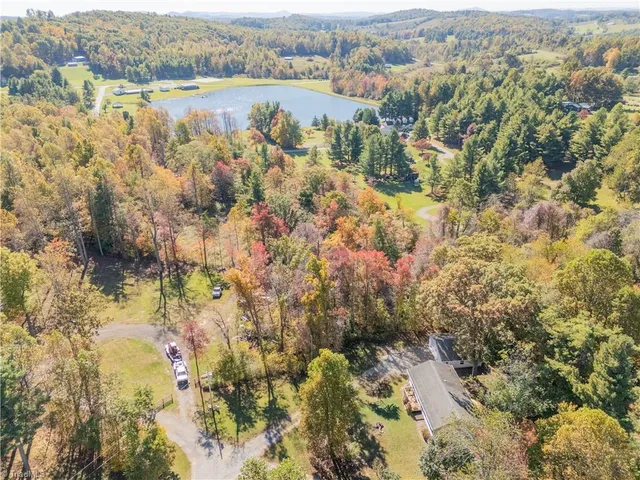 $315,000 | 222 Greenwood Lane Southeast, Copper Hill, VA 24079