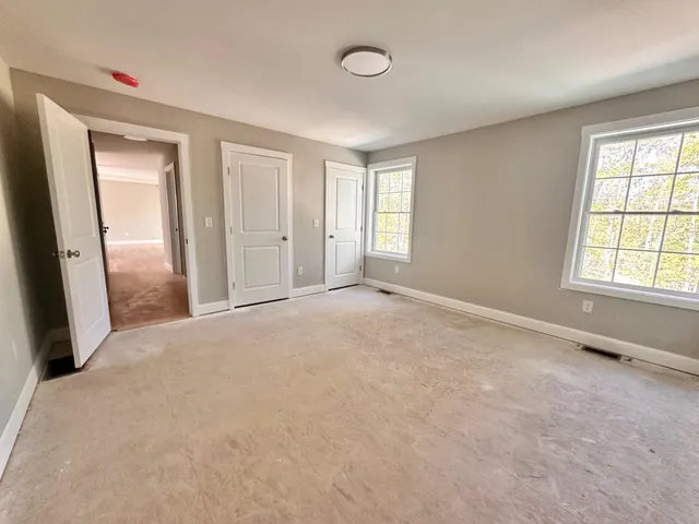 $804,900 | 1 Blaisdell Court, Raymond, NH 03077