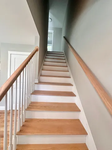 $804,900 | 1 Blaisdell Court, Raymond, NH 03077