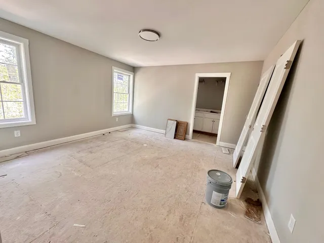 $804,900 | 1 Blaisdell Court, Raymond, NH 03077