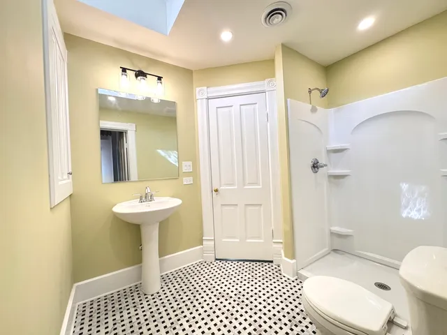 $239,000 | 105 South Dement Avenue, Dixon, IL 61021