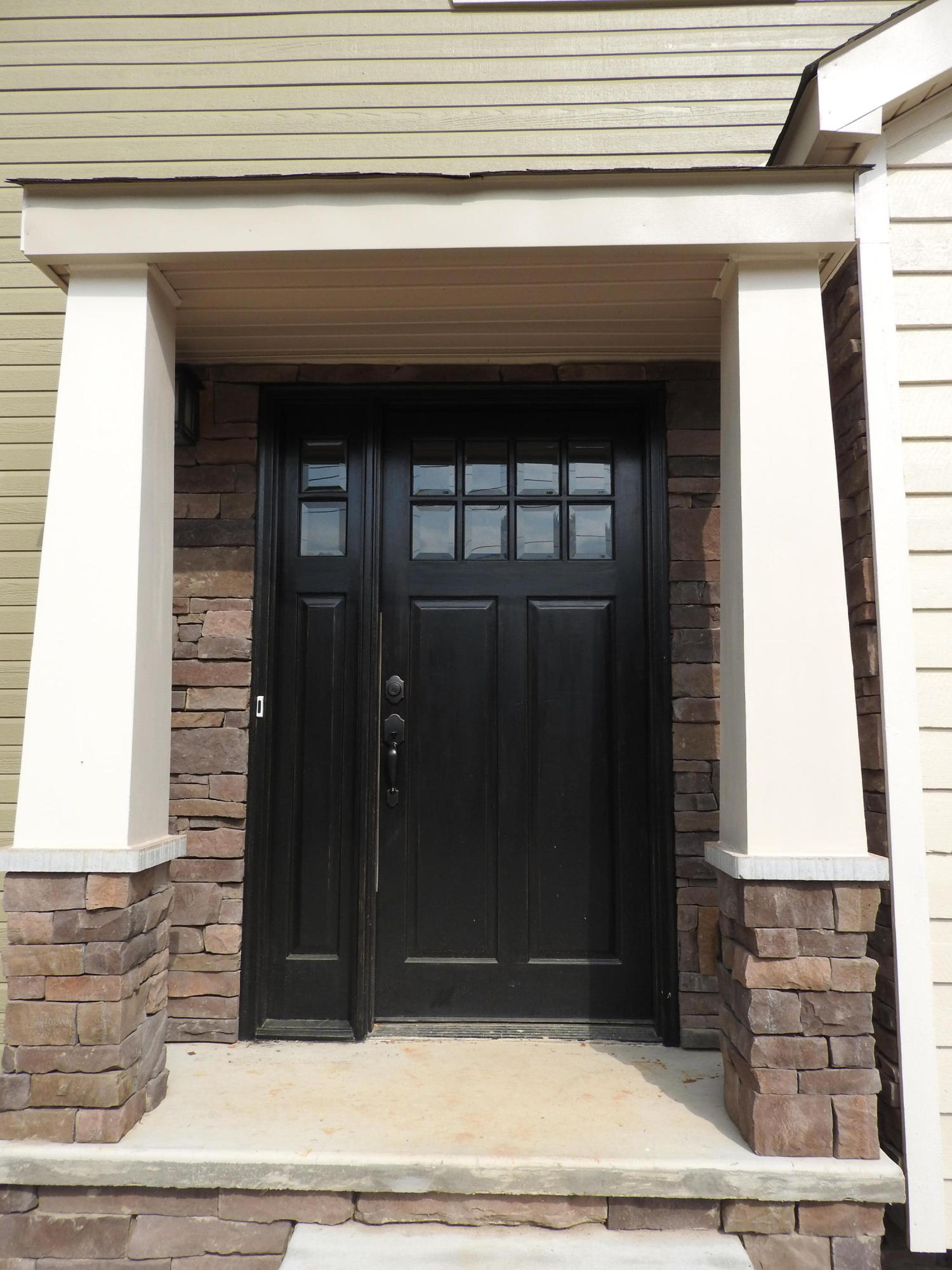 2022 Fletcher Road Northwest Cleveland, TN 37312 - Photo 3 of 28 FRONT ENTRANCE