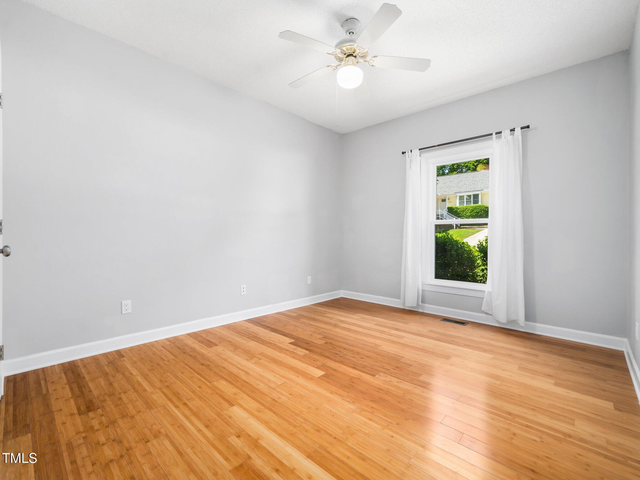 8312 Bellingham Circle Raleigh, NC 27615 - Photo 15 of 29 20-web-or-mls-8312 Bellingham-107