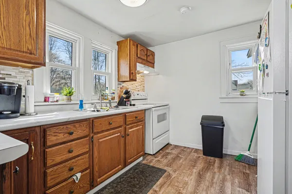 $215,000 | 229 Union Street, Lawton, MI 49065