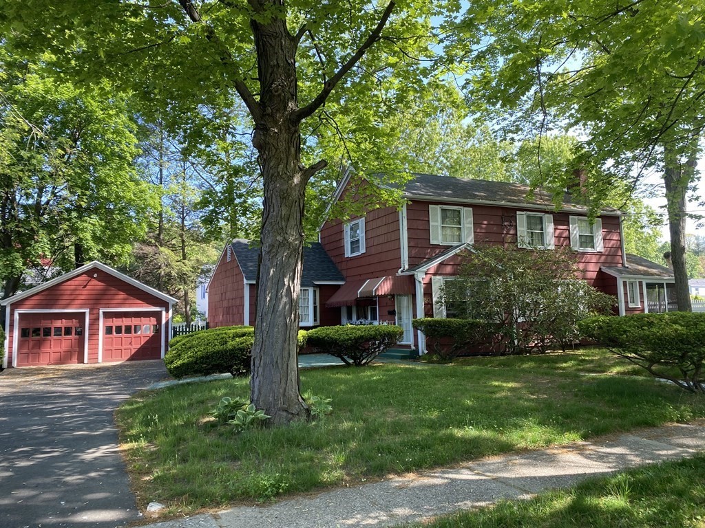 80 Bennington Street Springfield, MA 01108 - Photo 1 of 27