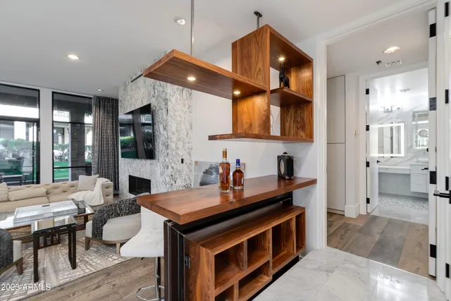 $20,000 | 2802 East Camino Acequia Drive, Unit 7, Phoenix, AZ 85016