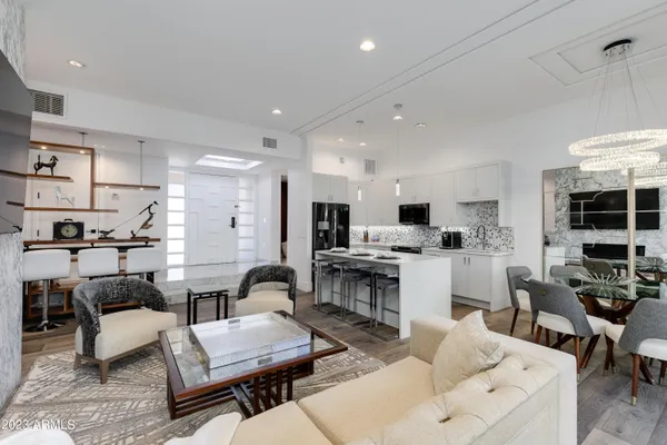 $20,000 | 2802 East Camino Acequia Drive, Unit 7, Phoenix, AZ 85016