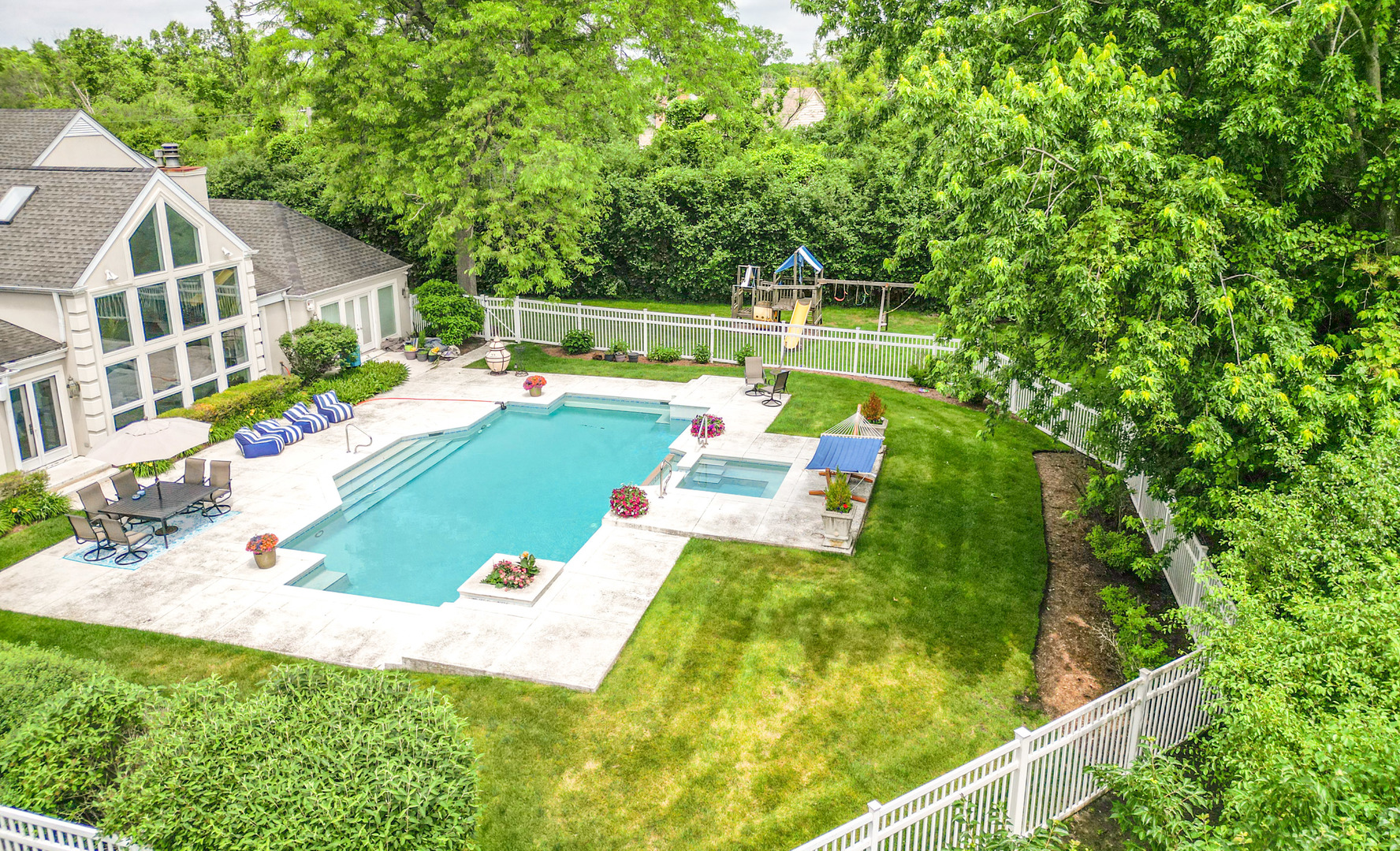 1601 Riverwoods Road Lake Forest, IL 60045 - Photo 7 of 9