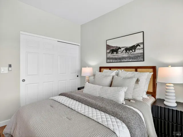 $1,375,000 | 143 Village Oaks Court, Healdsburg, CA 95448