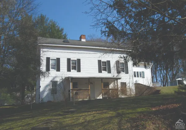 $1,450 | 17 Elm Street, Unit A, Philmont, NY 12565